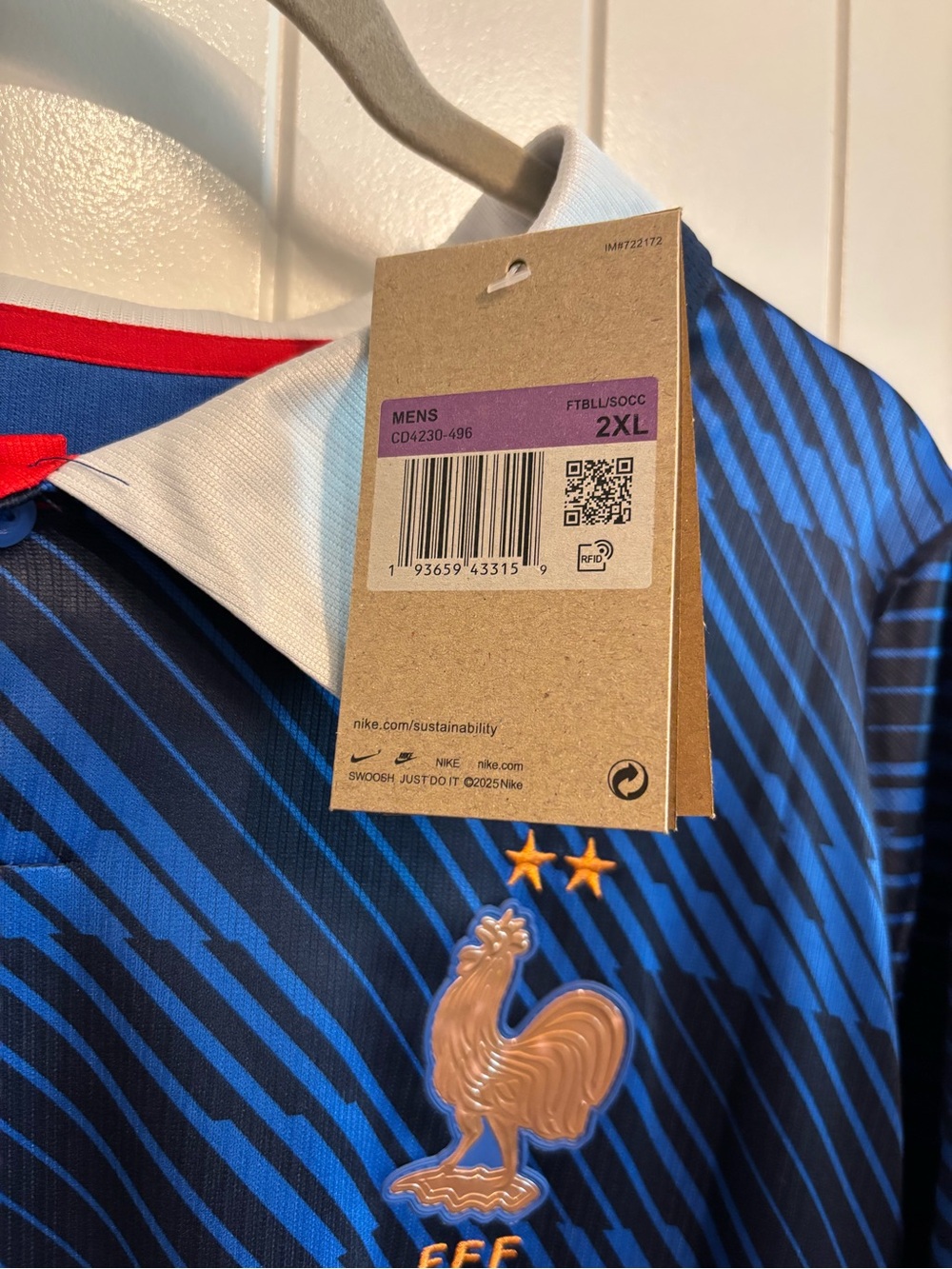 Team France 2026 World Cup Soccer Jersey - Picture 5 of 6